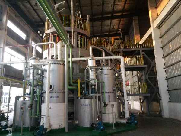 電磁加熱導(dǎo)熱油爐結(jié)構(gòu)及其功能特點